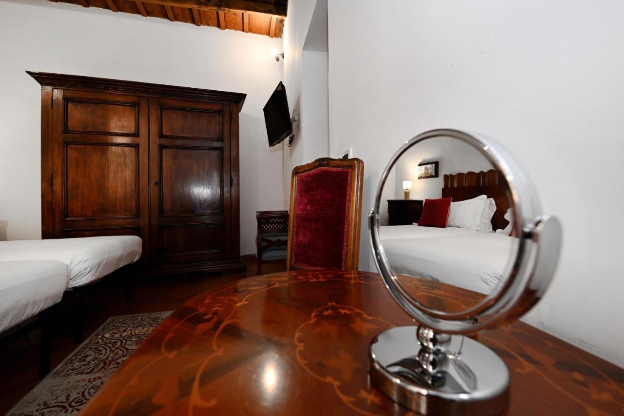 Pensión Residenze Romanae - Vicolo Dell'aquila Roma