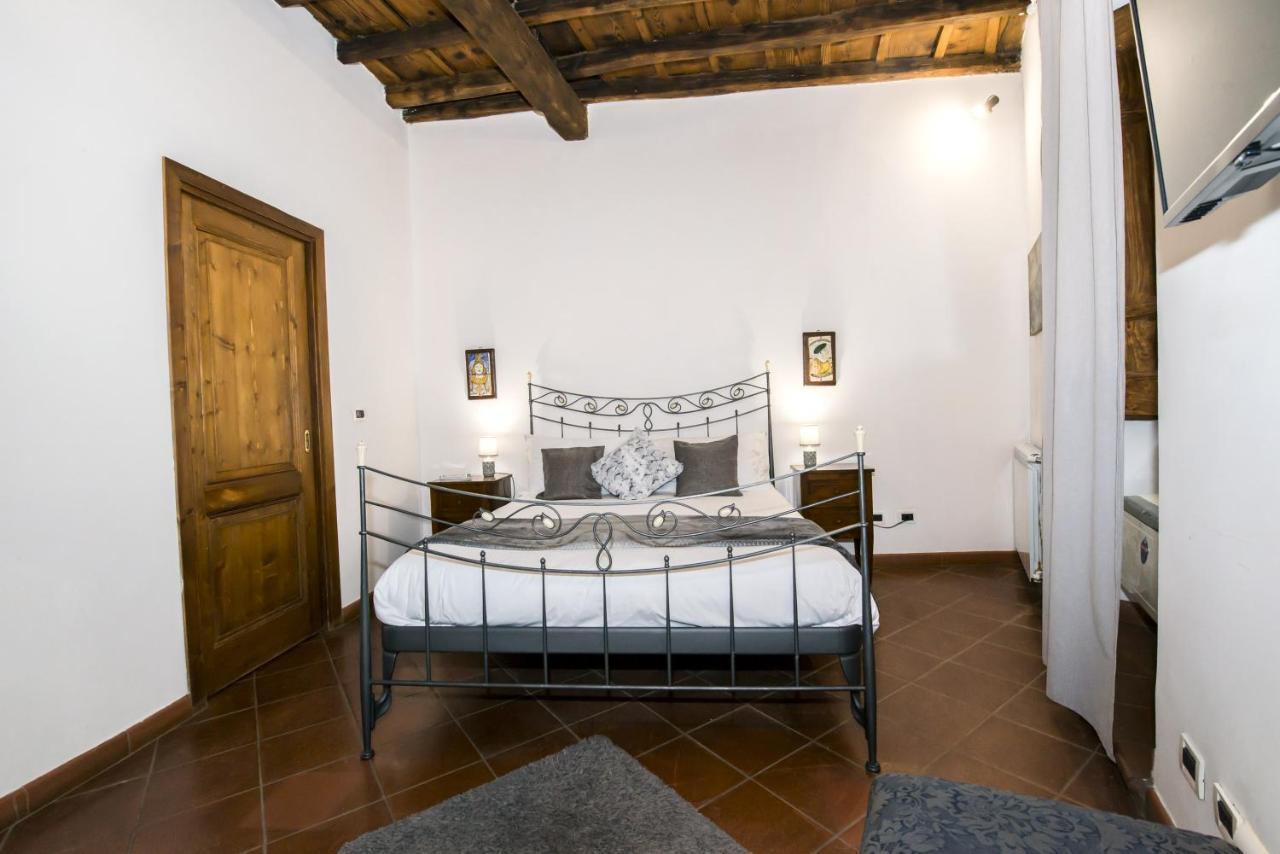 Vicolo Dell'aquila - Residenze Romanae * Roma